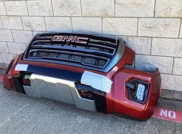 2022 GMC Yukon Front Bumper and Grill for Sale - Image 6