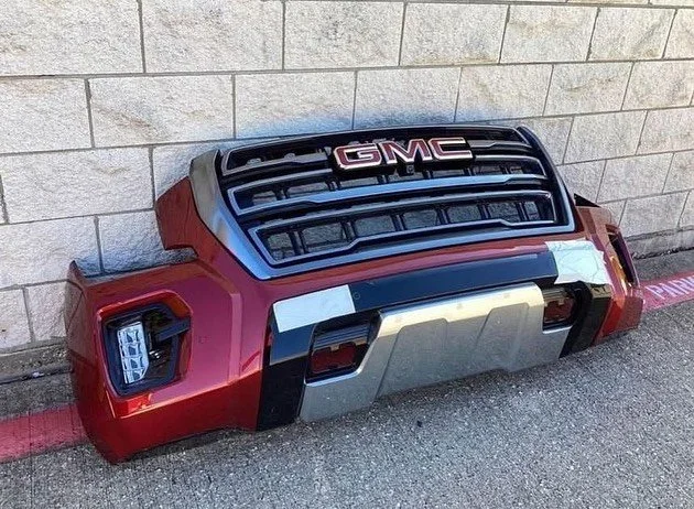 2022 GMC Yukon Front Bumper and Grill for Sale - Image 4