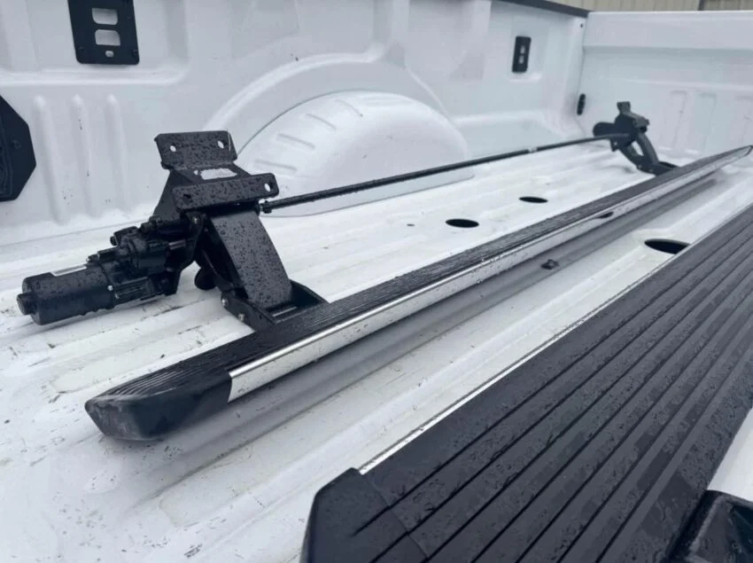 USED 2015-2024 Electronic Running Boards for Ford F250/F350 - Image 2