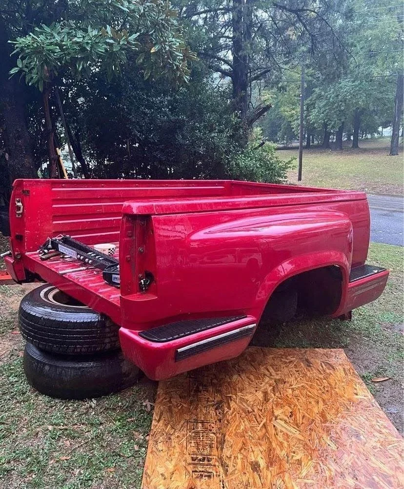 1988-1998 GMC Sierra & Chevrolet Silverado 1500, 2500, 3500 Sportside (Stepside) Bed for Sale - Image 3