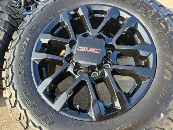 20″ Chevy Silverado Trail Boss GMC AT4 2500 87847207 OEM wheels rims